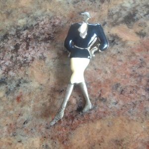 💃🏻Vintage FASHION Brooch💃🏻 RARE💃🏻